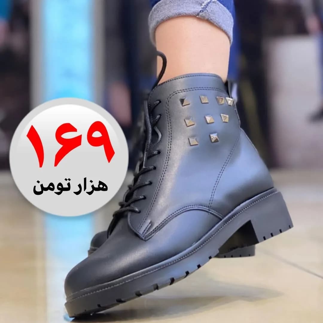نیمبوت زنانه، رنگ مشکی، جنس چرم، پاشنهدار بندی زیپدار