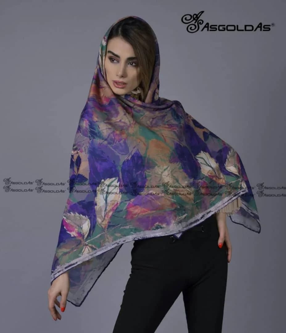 روسری زنانه، رنگ بنفش، سبز و صورتی، طرح گلدار، روسری بزرگ قوارهدار