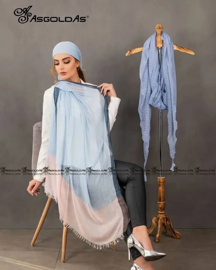 روسری زنانه، رنگ آبی و صورتی، قوارهدار، ریشدار