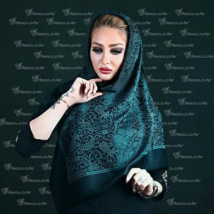 روسری دو رو قواره ۹۰ آس گلد آس