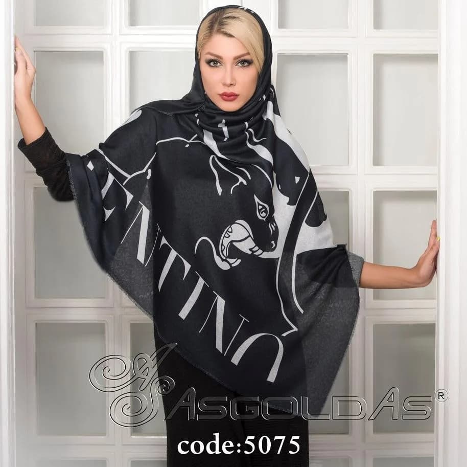 روسری، رنگ مشکی و سفید، جنس نخ، قواره‌بزرگ