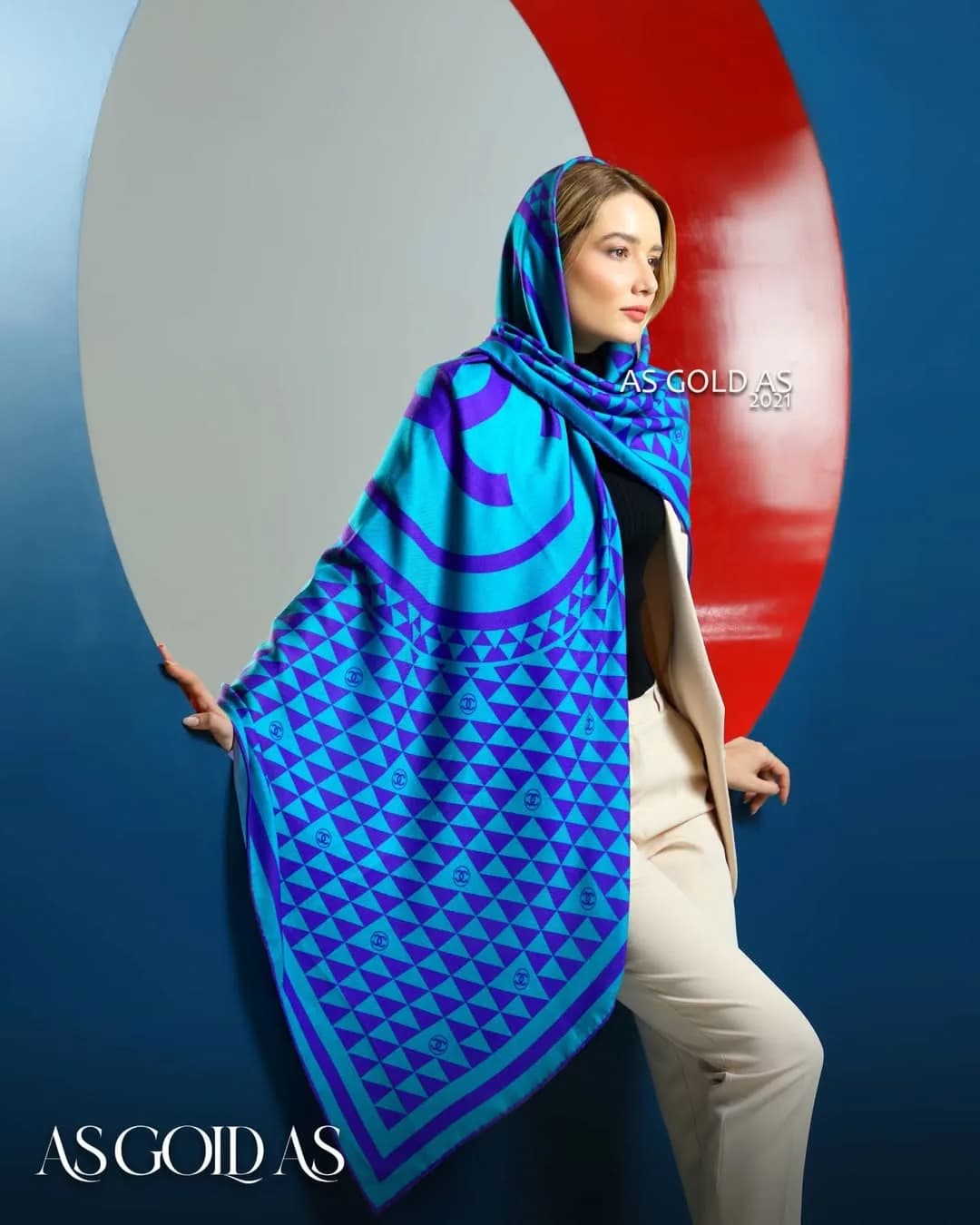 شال سایز ۱۴۰ کد ۳۰۱۶، رنگ آبی و بنفش، طرح هندسی، مستطیلی، بزرگ