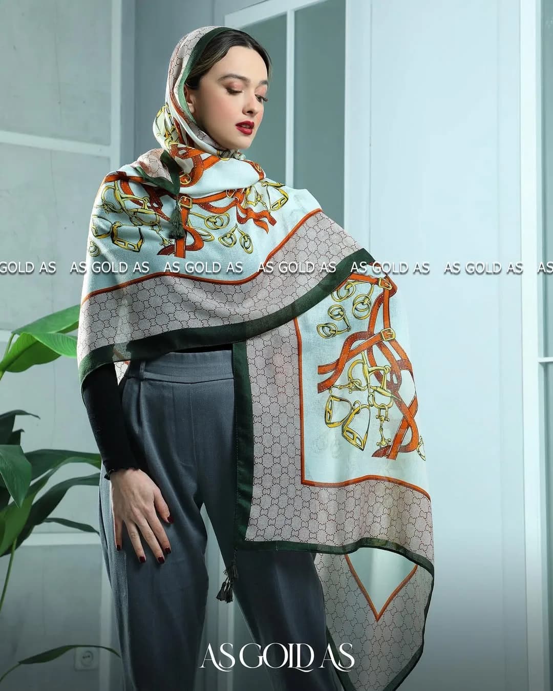 شال ترک نخی آسگلداس، رنگ سفید، سبز و نارنجی، مستطیلی، لبه ریش‌دار
