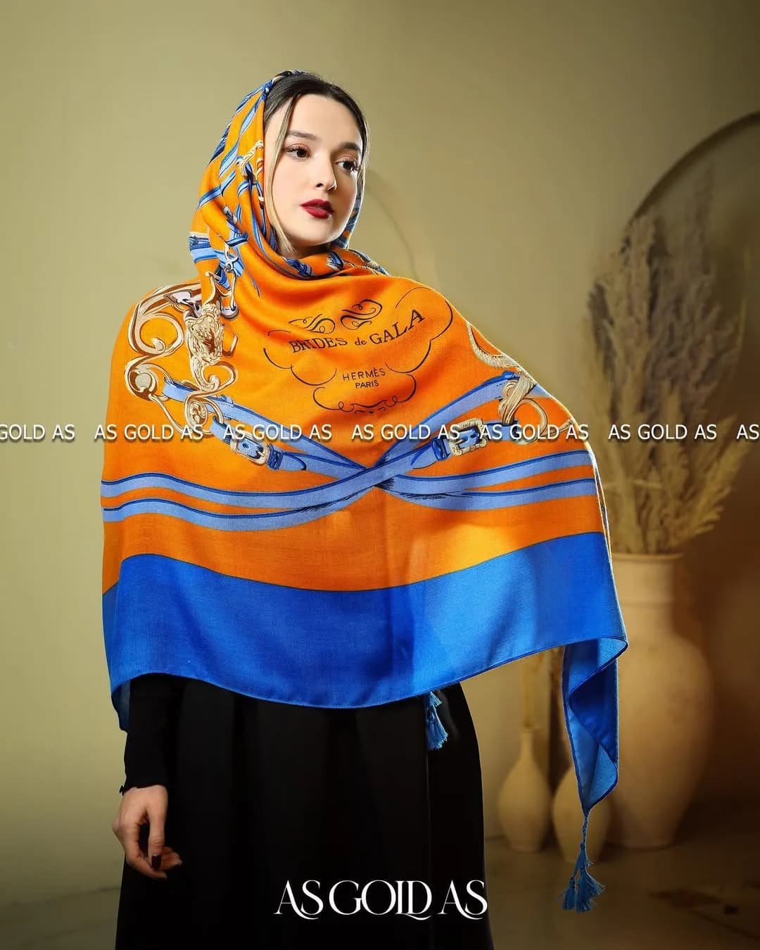 روسری ترک سایز ۱۴۰ آسگلداس، رنگ نارنجی و آبی، مربع، بزرگ