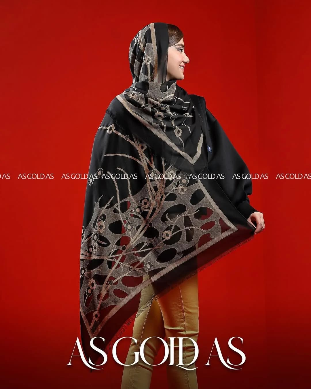 شال زنانه، رنگ مشکی و کرم، طرح هندسی، مستطیلی، بلند