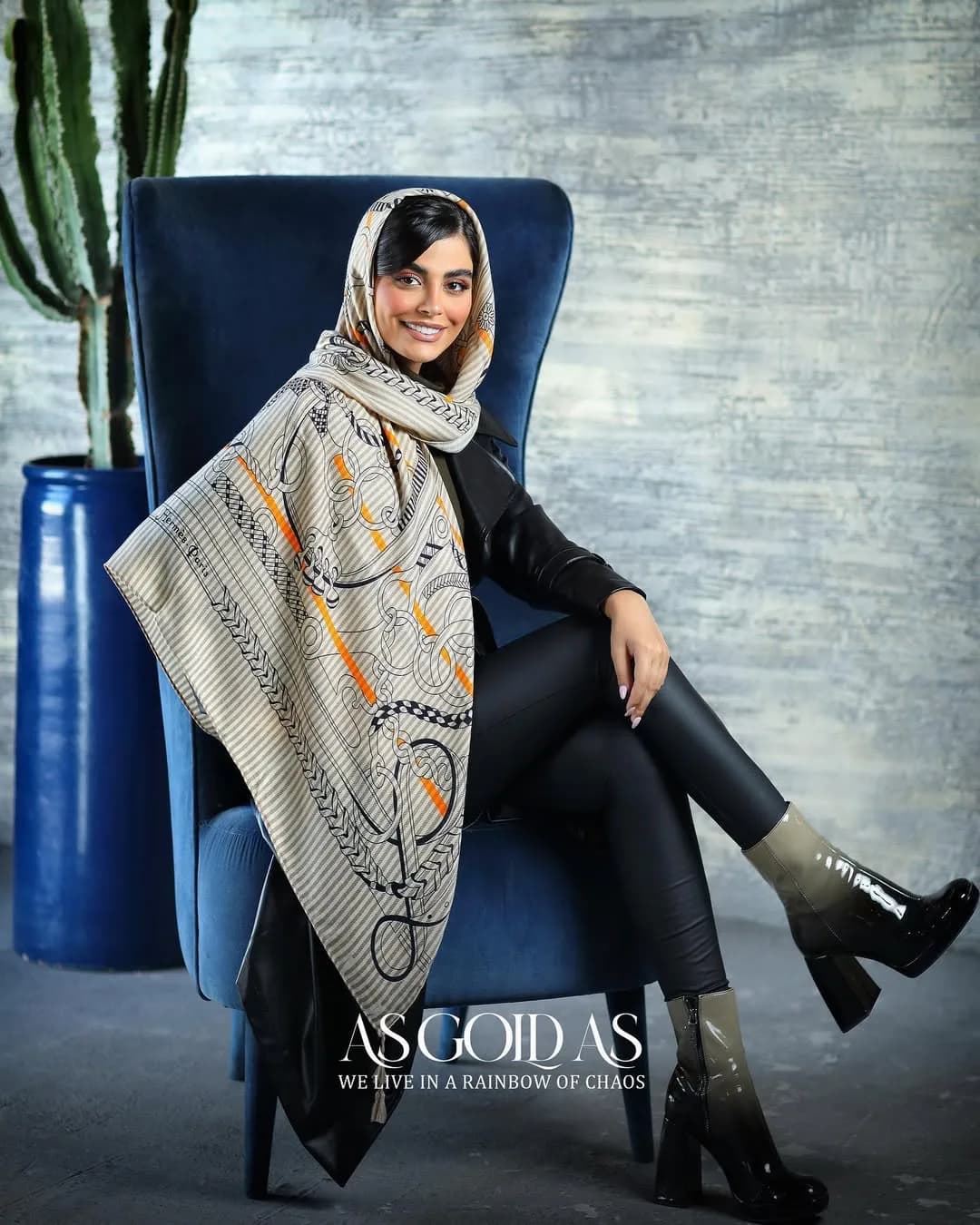 روسری سایز ۱۴۰