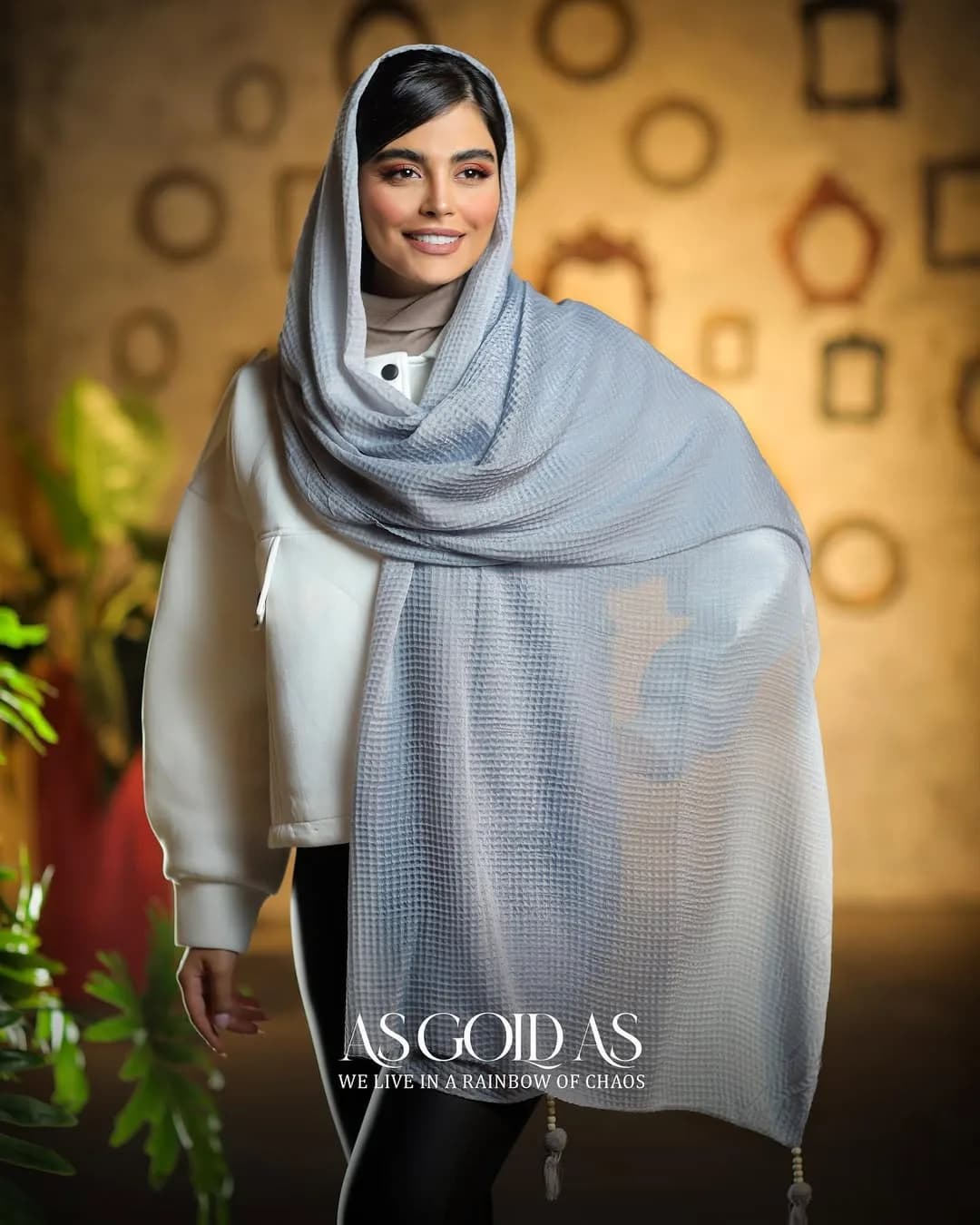 شال نخی کد ۱۰۰۶۷، رنگ خاکستری، مستطیلی، بلند
