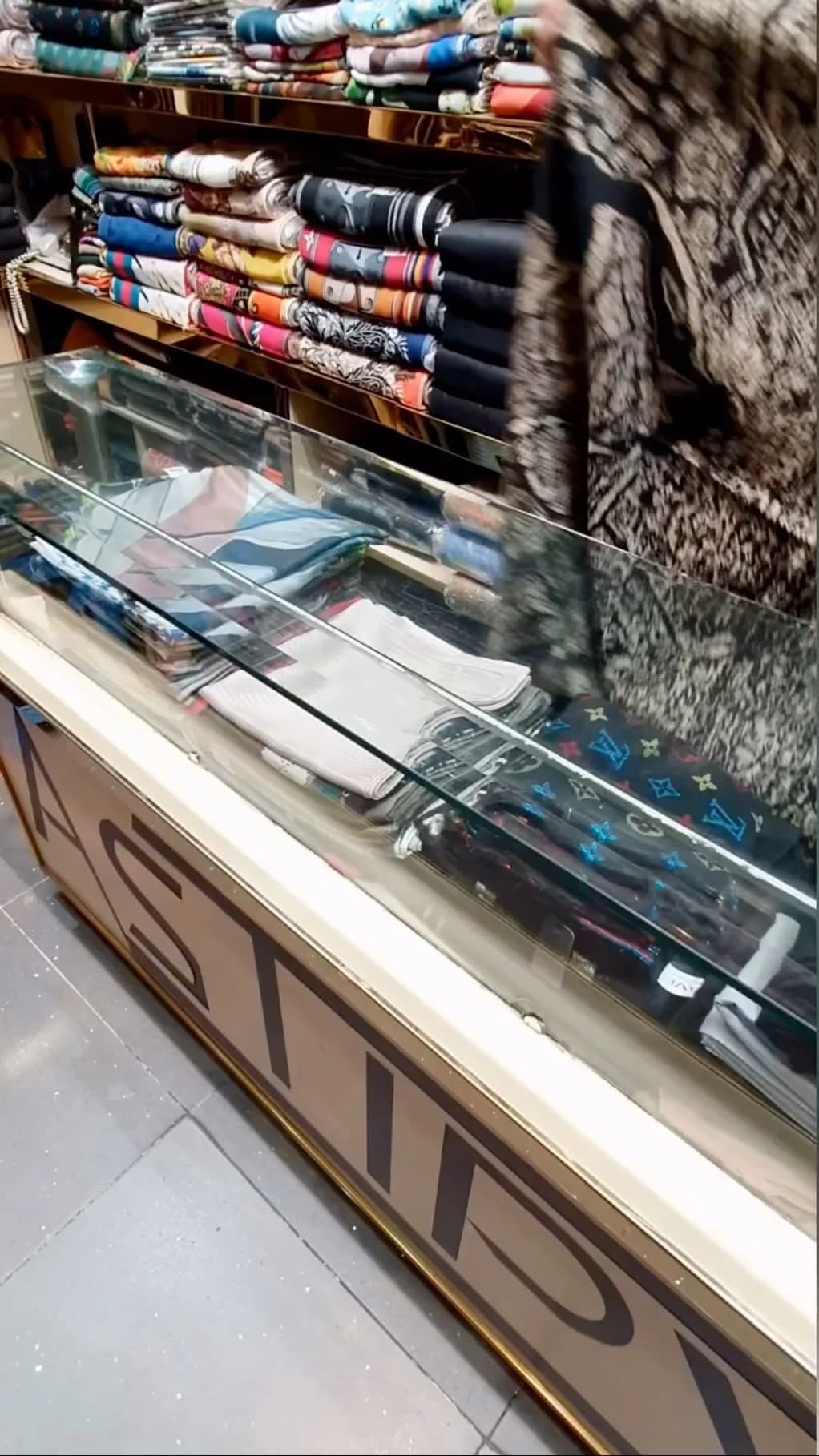 شال موهر دورو ریشهسوزنی