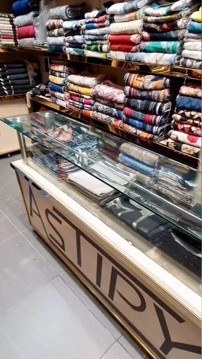 شال نخی پولکی دور ریش پاییزه
