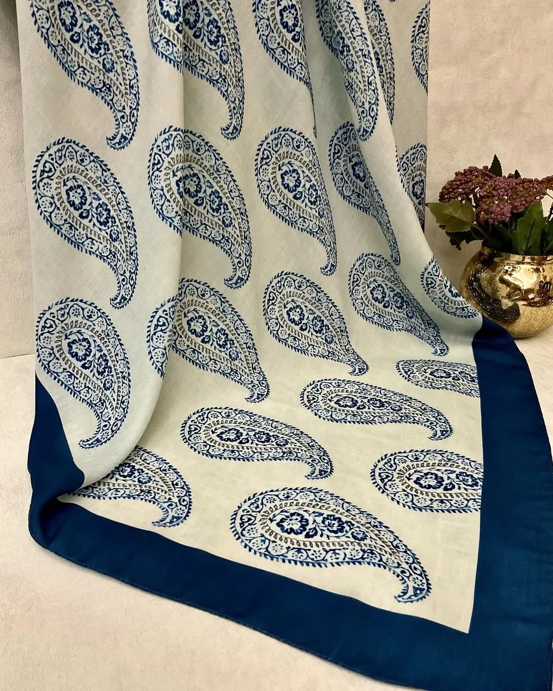 روسری ۱۲۰