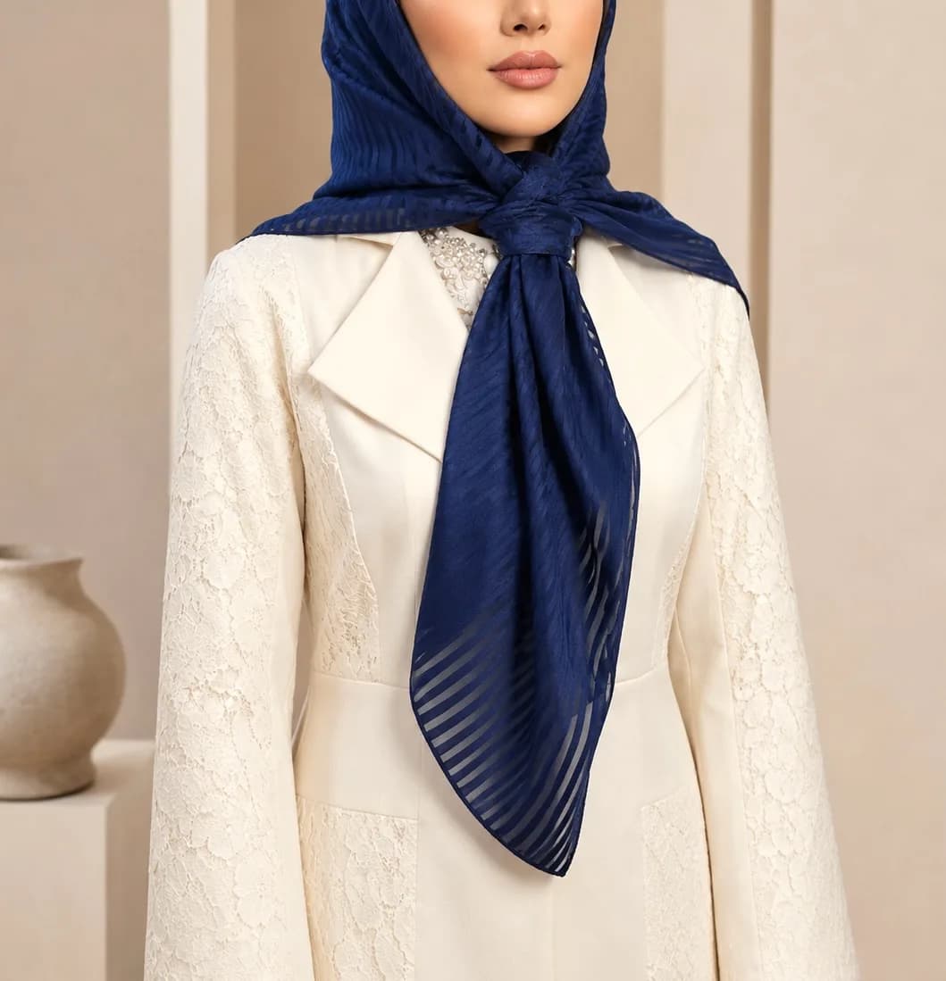 روسری ابریشم ژانژان راهراه شاین مجلسی، رنگ سرمهای، مربع