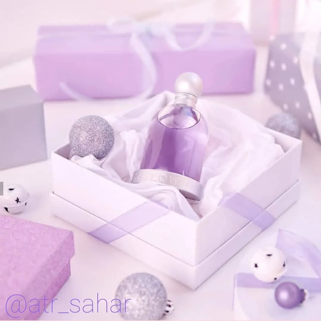 عطر هالووین آبی زنانه، رنگ بنفش و سفید، جنس شیشه و مقوا، بطری عطر گنبدی
