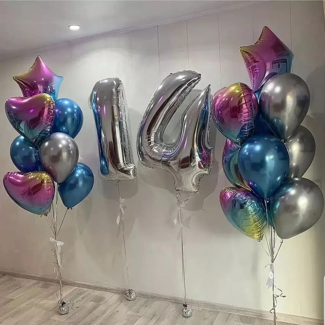 بادکنک تزئینی، رنگ نقره‌ای، آبی و رنگین‌کمانی، جنس پلاستیک