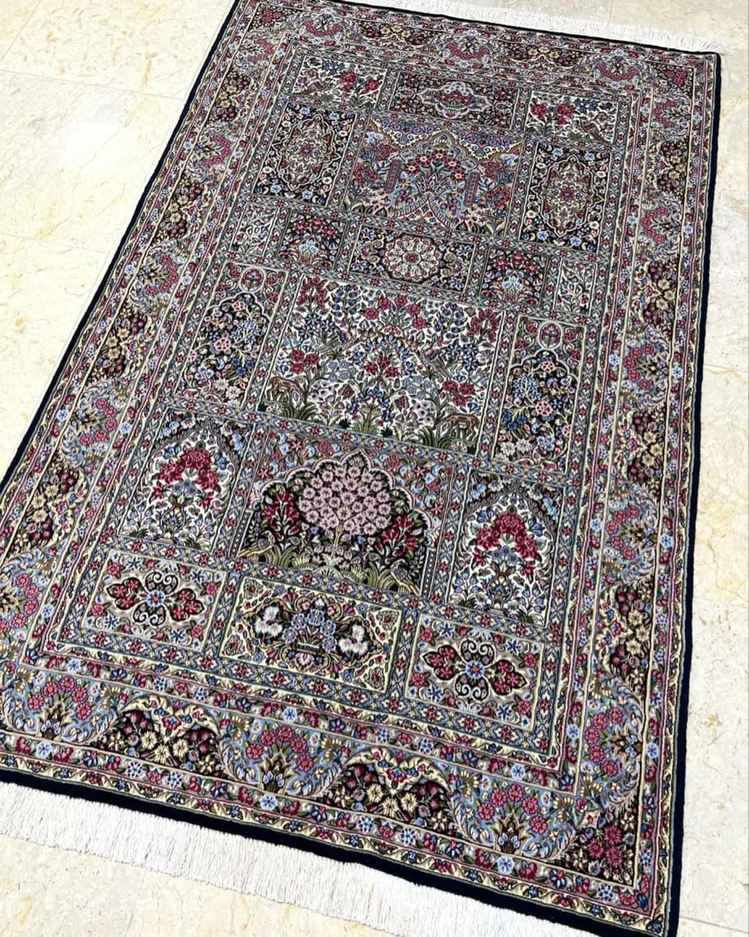 قالیچه چهار متری قابی کرمان