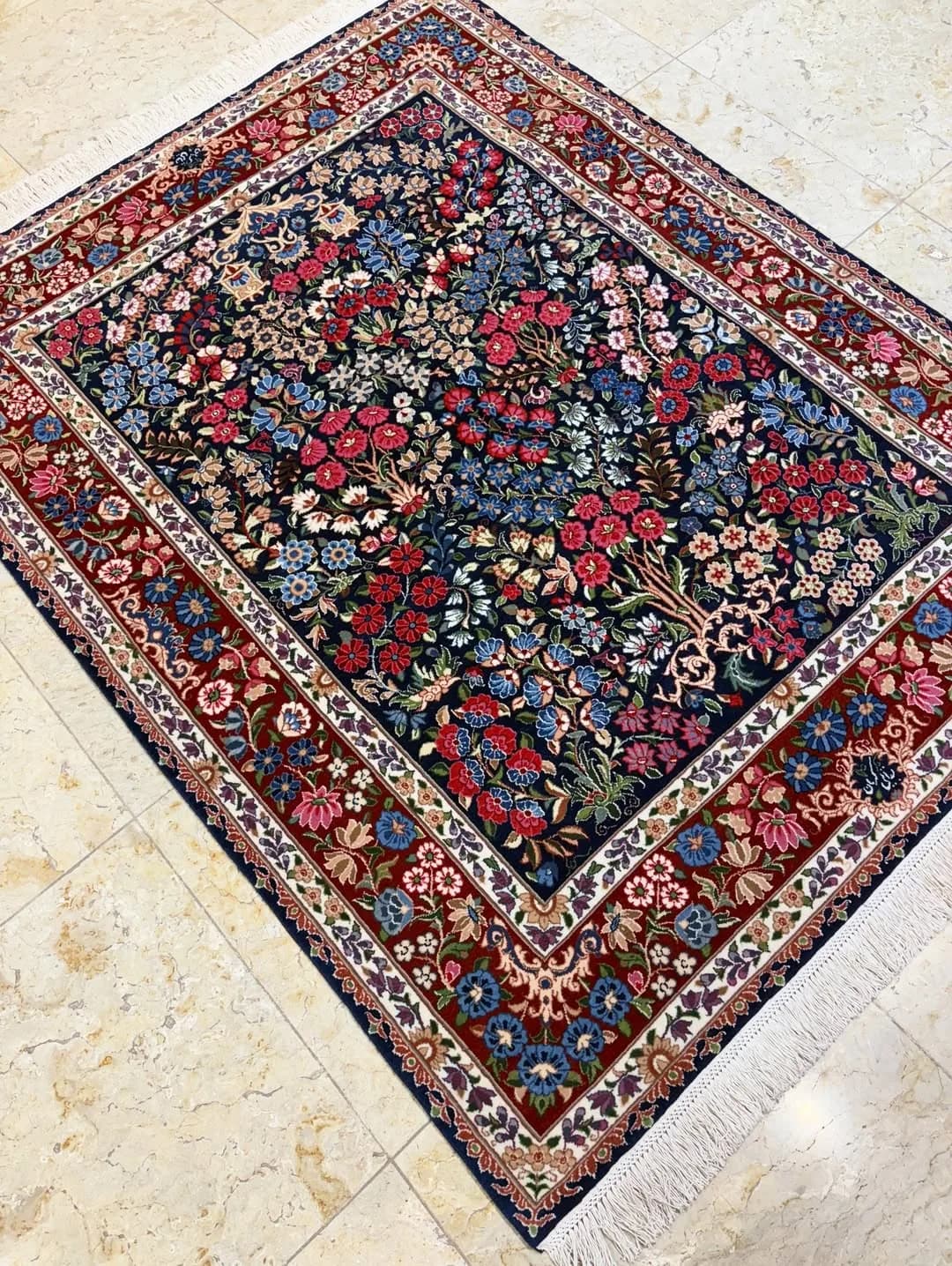 قالیچه سه متری فانوس