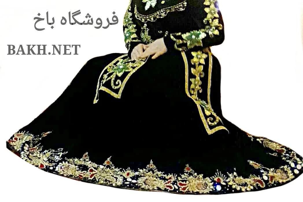 ست لباس محلی، رنگ مشکی، طلایی و سبز، جنس مخمل، طرح گلدوزی، بلند، دامن پهن، آستین بلند