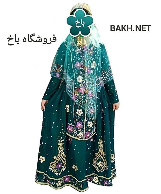 ست کامل لباس محلی مخمل، رنگ سبز تیره، طلایی و بنفش، طرح گلدوزی، بلند، آستین بلند، گشاد
