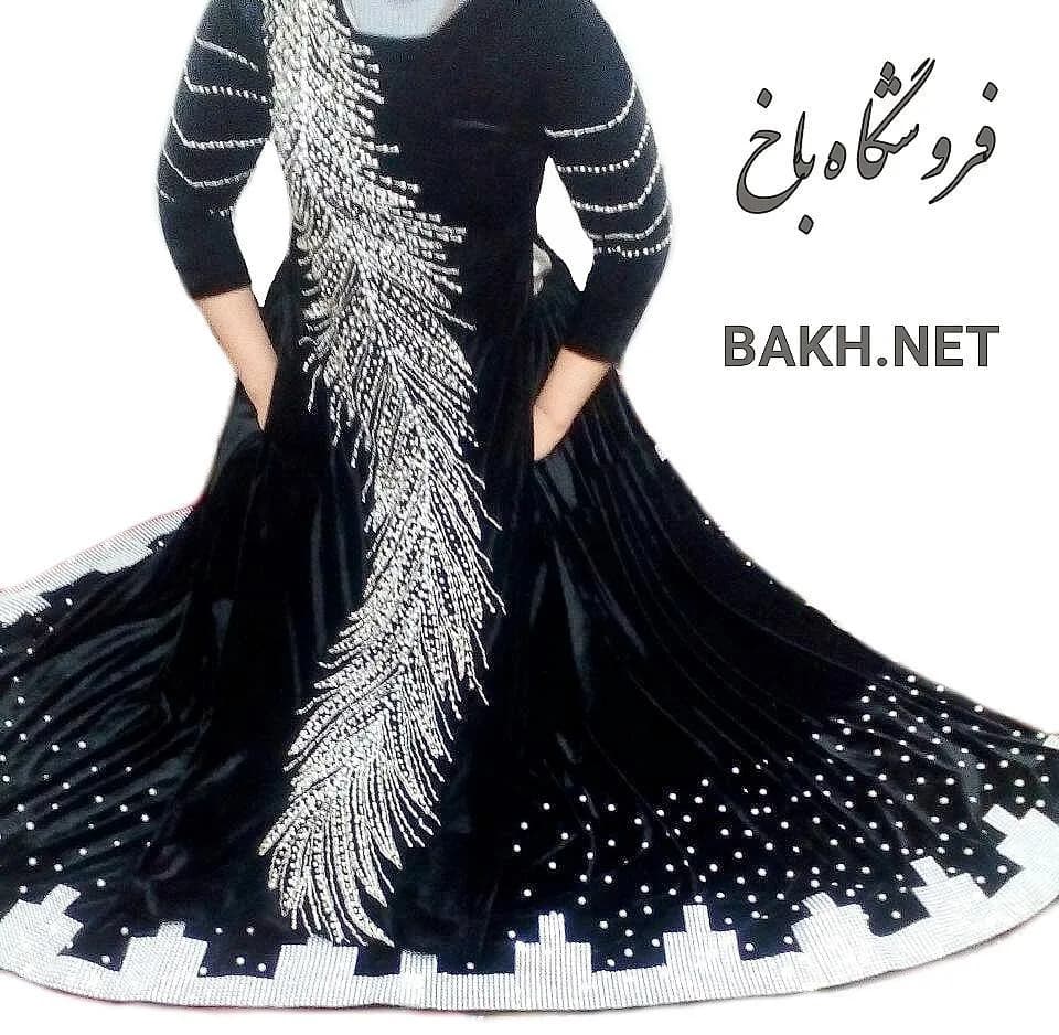 پیراهن مخمل زنانه، رنگ مشکی و نقره‌ای، طرح گلدوزی، پیراهن بلند آستین‌سه ‌ربع