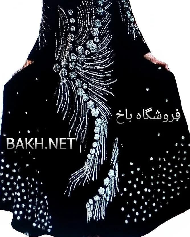 ست لباس محلی لری زنانه، رنگ مشکی و نقرهای، جنس مخمل، طرح گلدوزی، پیراهن بلند با دامن