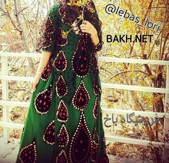 لباس محلی لری زنانه، رنگ سبز، مشکی و قرمز، جنس مخمل، طرح گلدوزی، پیراهن بلند سنتی