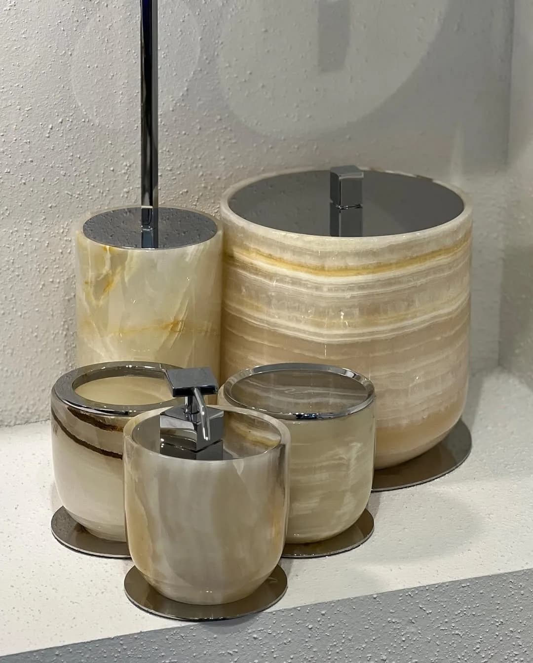 ست پنج پارچه سنگ طبیعی و استیل