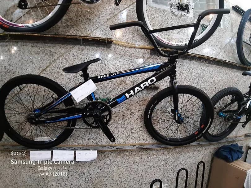 دوچرخه بی ام ایکس مدل ریس، رنگ مشکی و آبی، جنس فلز، دوچرخه BMX