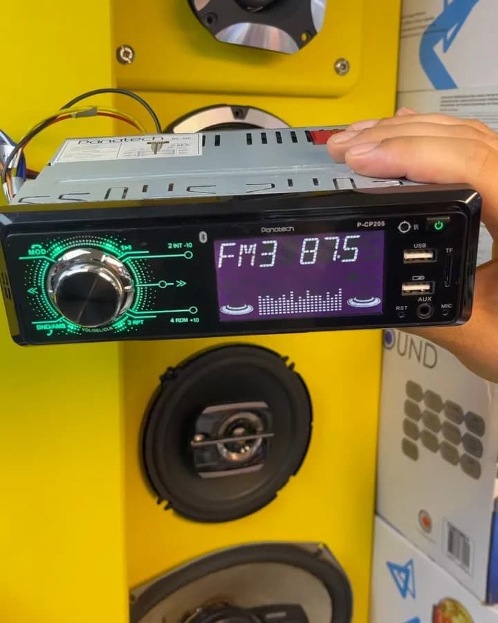 رادیوپخش پاناتک CP-205، رنگ مشکی، جنس پلاستیک، تکدین، دیجیتال