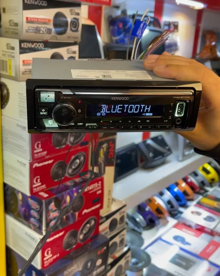 رادیوپخش خودرو دکلس ۶ خروجی