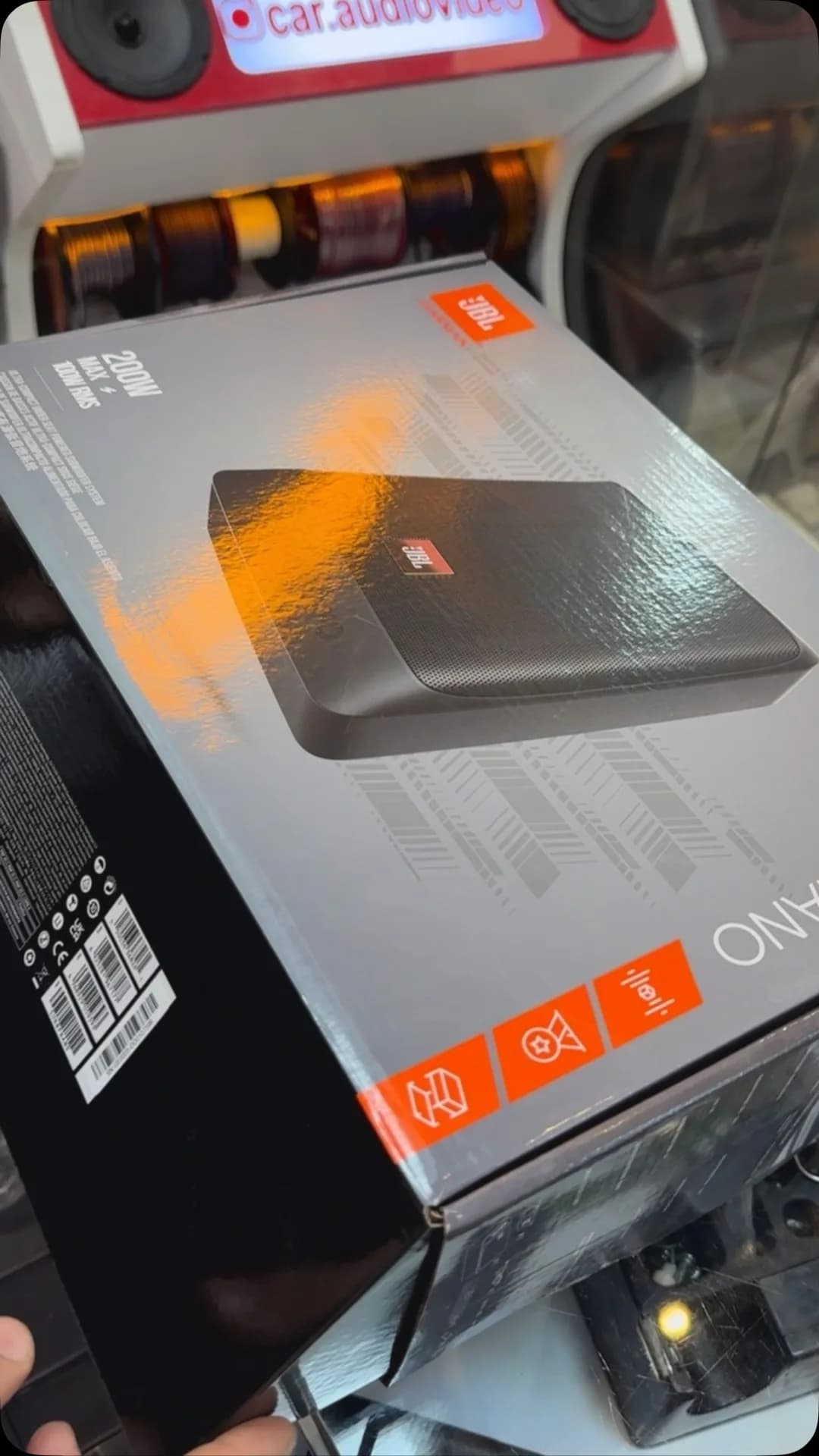 ساب‌باکس اکتیو JBL BassPro Nano