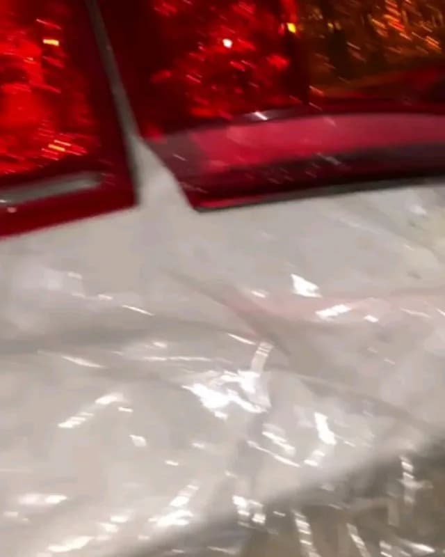 چراغ خطر عقب لکسوس IS300 استوک
