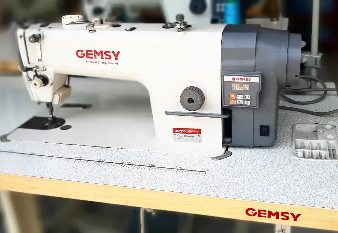 چرخ راسته نخ‌قطع‌کن Gemsy، رنگ سفید و خاکستری، جنس فلز و پلاستیک، صنعتی، دیجیتال