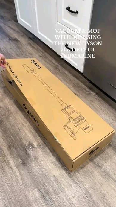 جارو شارژی V15s Detect Submarine، رنگ قهوهای، جنس مقوا، جعبه کالا