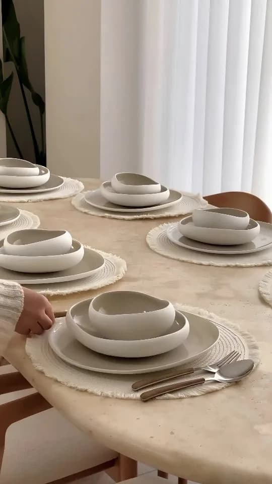 سرویس غذاخوری کاراجا