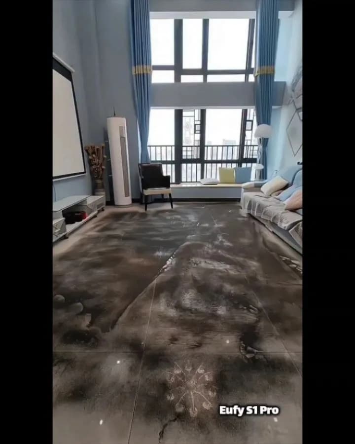 جارو رباتیک آب و خاک فولاتومات، رنگ خاکستری و مشکی، جنس پلاستیک، ایستاده و دیسکی