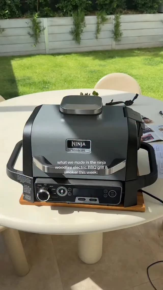 ایرفرایر گریل دودی OG701 Ninja، رنگ خاکستری و مشکی، جنس فلز و پلاستیک، رومیزی با درپوش