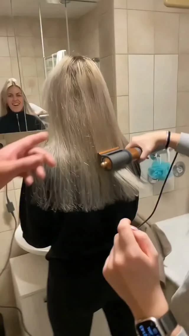 سشوار Dyson
