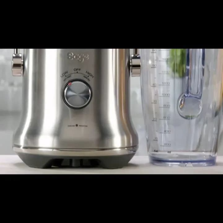 آبمیوه‌گیر