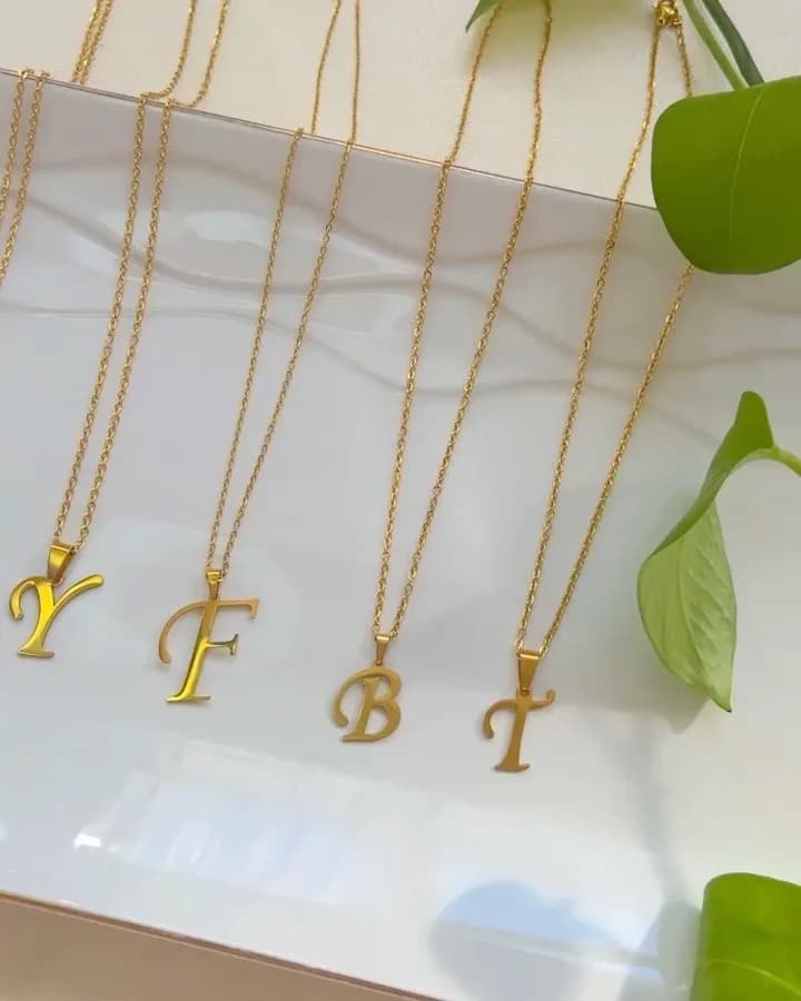 گردنبند پلاک حروف استیل