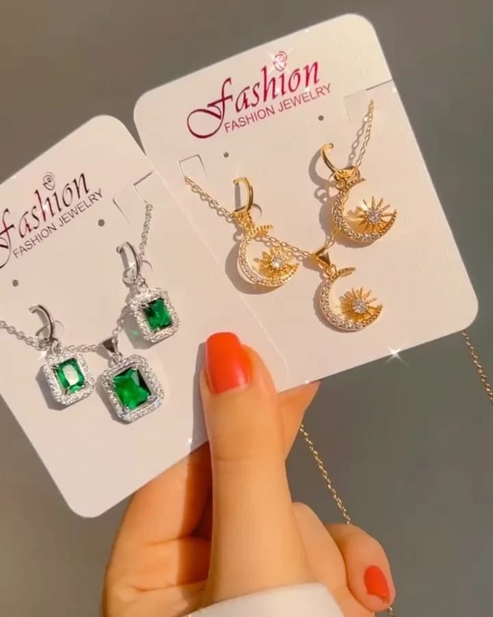نیم‌ست جواهری