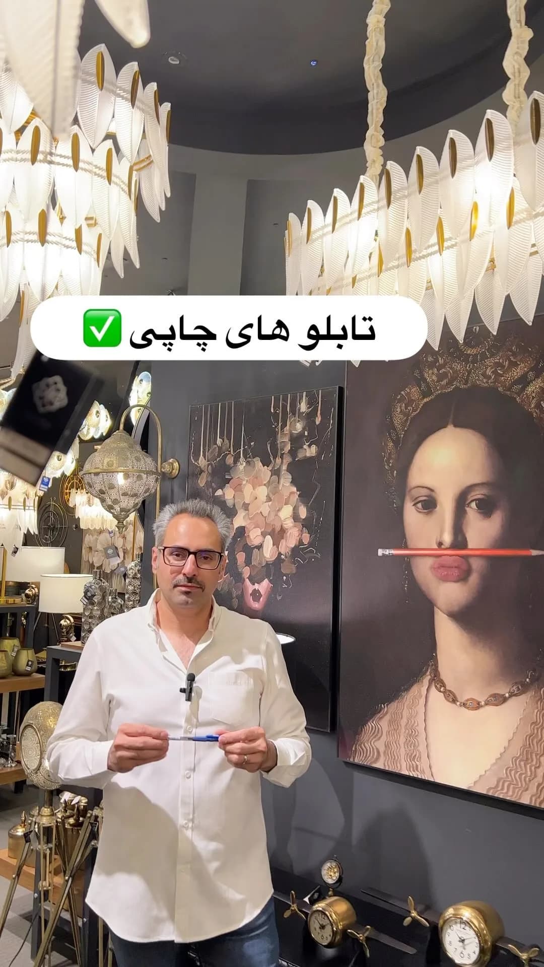 تابلو چاپی با فرم فلزی، رنگ قهوهای و مشکی، جنس بوم، طرح چهره، تابلوی دیواری چاپپرس