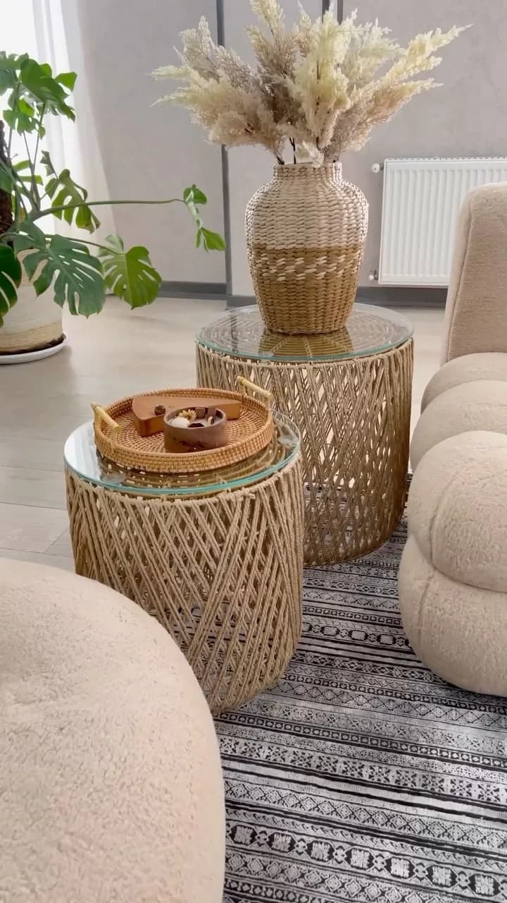 میز عسلی و گلدان، رنگ بفی، طلایی و سبز، جنس چوب، شیشه و کنف، استوانهای دوتایی