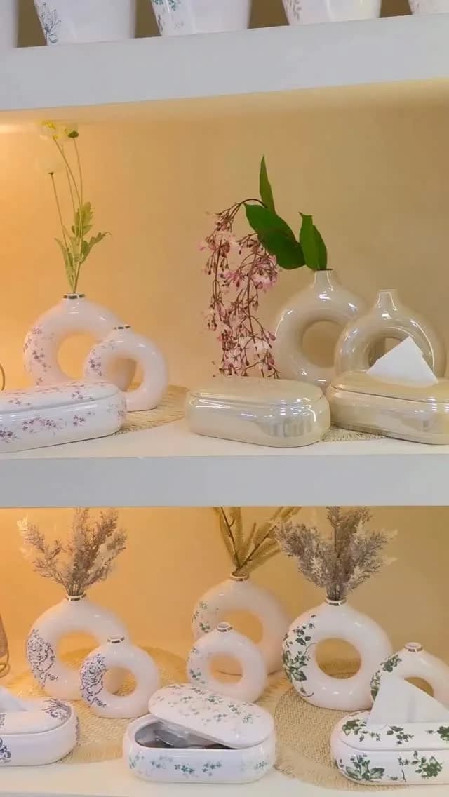 گلدان و باکس دستمال