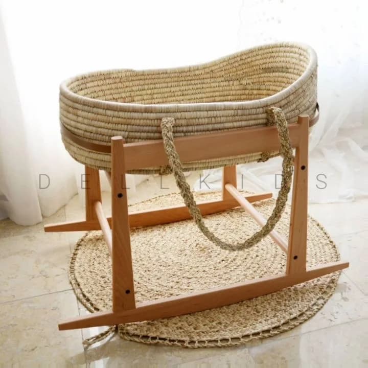 گهواره حصیری چوبی نوزاد، رنگ کرمی، گهواره نوزاد پایهدار چوبی
