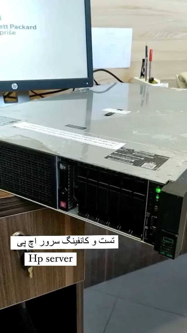 سرور DL380 G10 اچپی، رنگ نقرهای و مشکی، جنس فلز، رکمونت