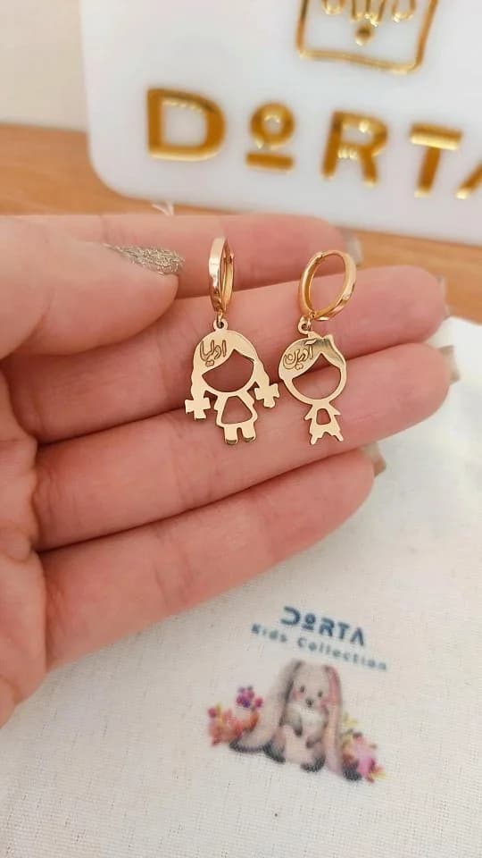 گوشواره طلا با آویز دختر و پسر، رنگ طلایی، جنس فلز، گوشواره آویز طرح آدمک