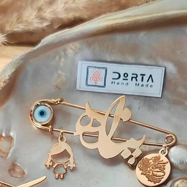سنجاق سینه طلای کودک