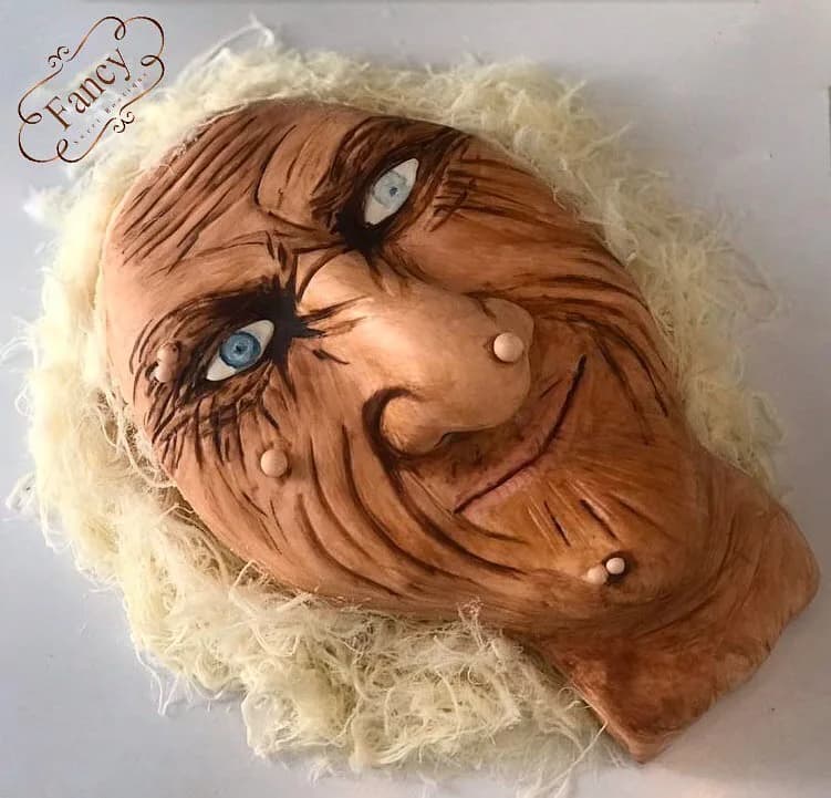 کیک، رنگ قهوهای و کرم، مدل چهره جادوگر