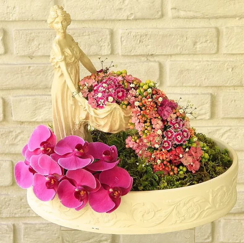 پکیج گل فرشته در باغ