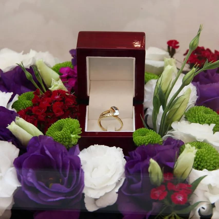 باکس گل هدیه