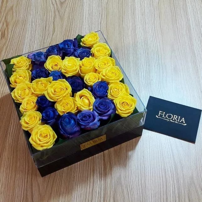باکس گل، رنگ زرد، آبی و سبز، جعبه گل